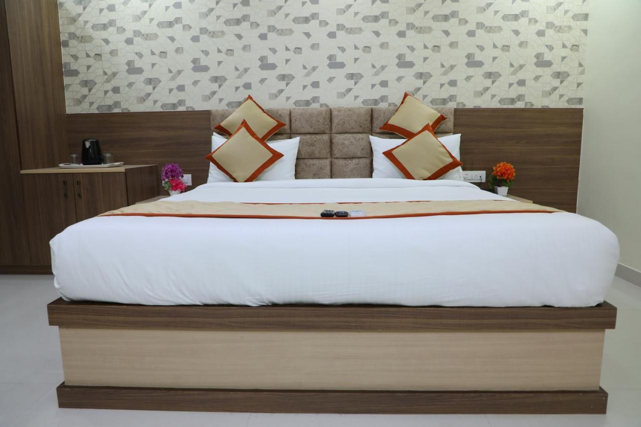 8th Mile Suites 3* Bangalore