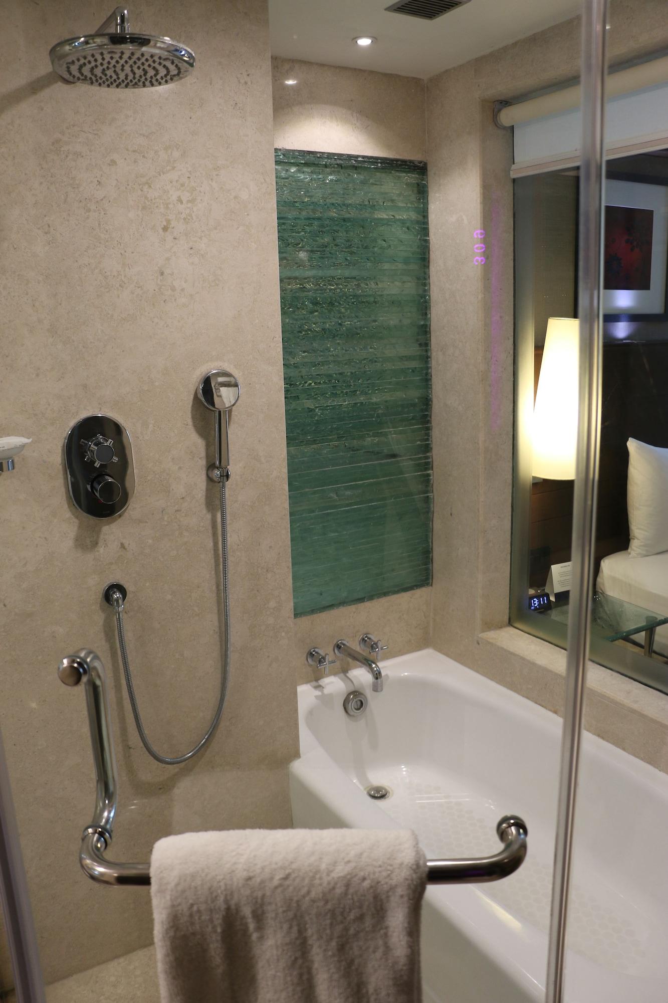 Radisson Blu Atria 5* Bangalore