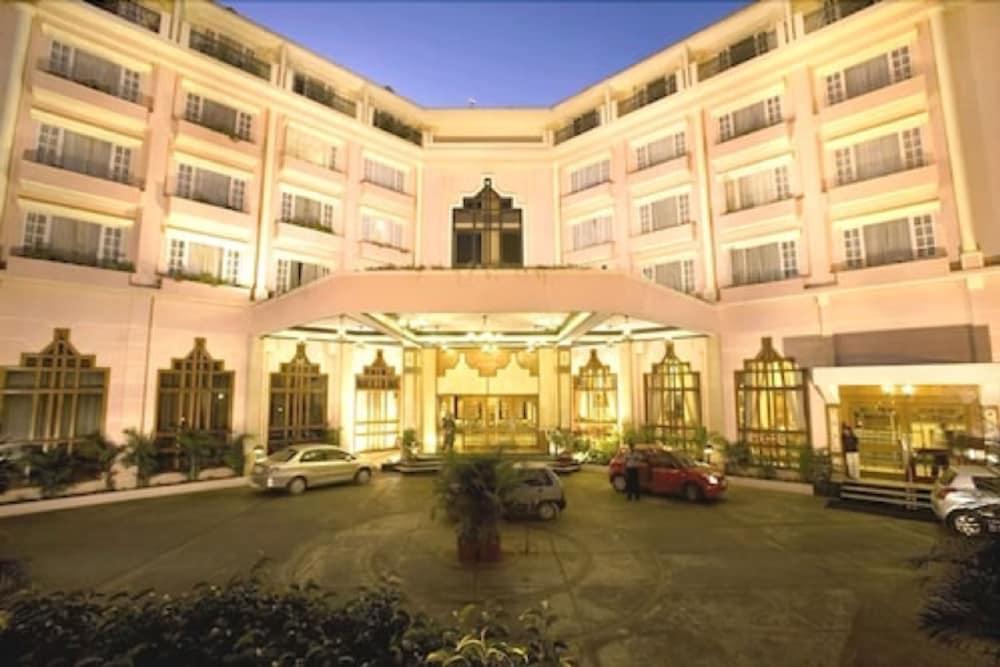 The Chancery Hotel Bangalore