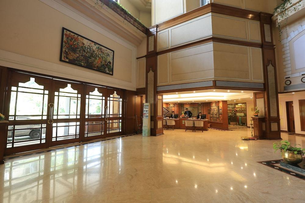 The Chancery 4* Bangalore