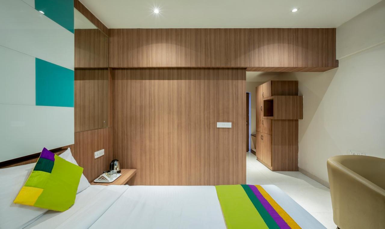 Smile Hiland Suites 3* Bangalore