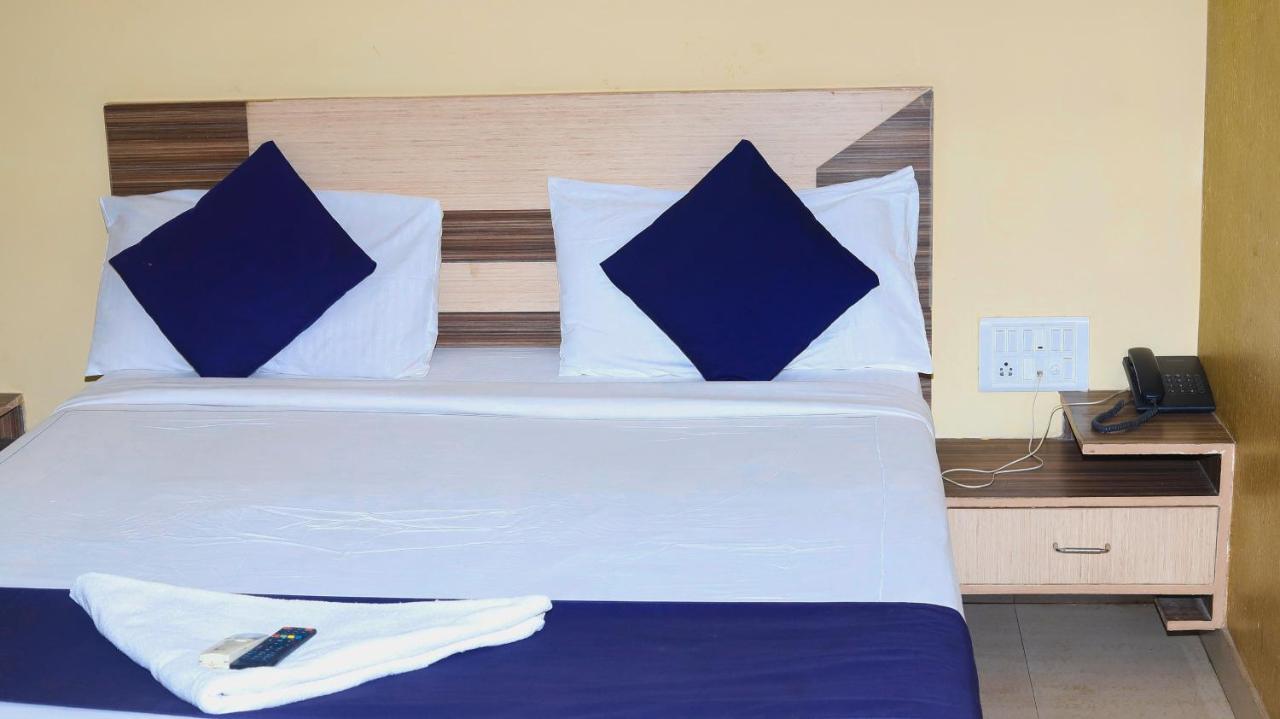 Smile Hiland Suites 3* Bangalore