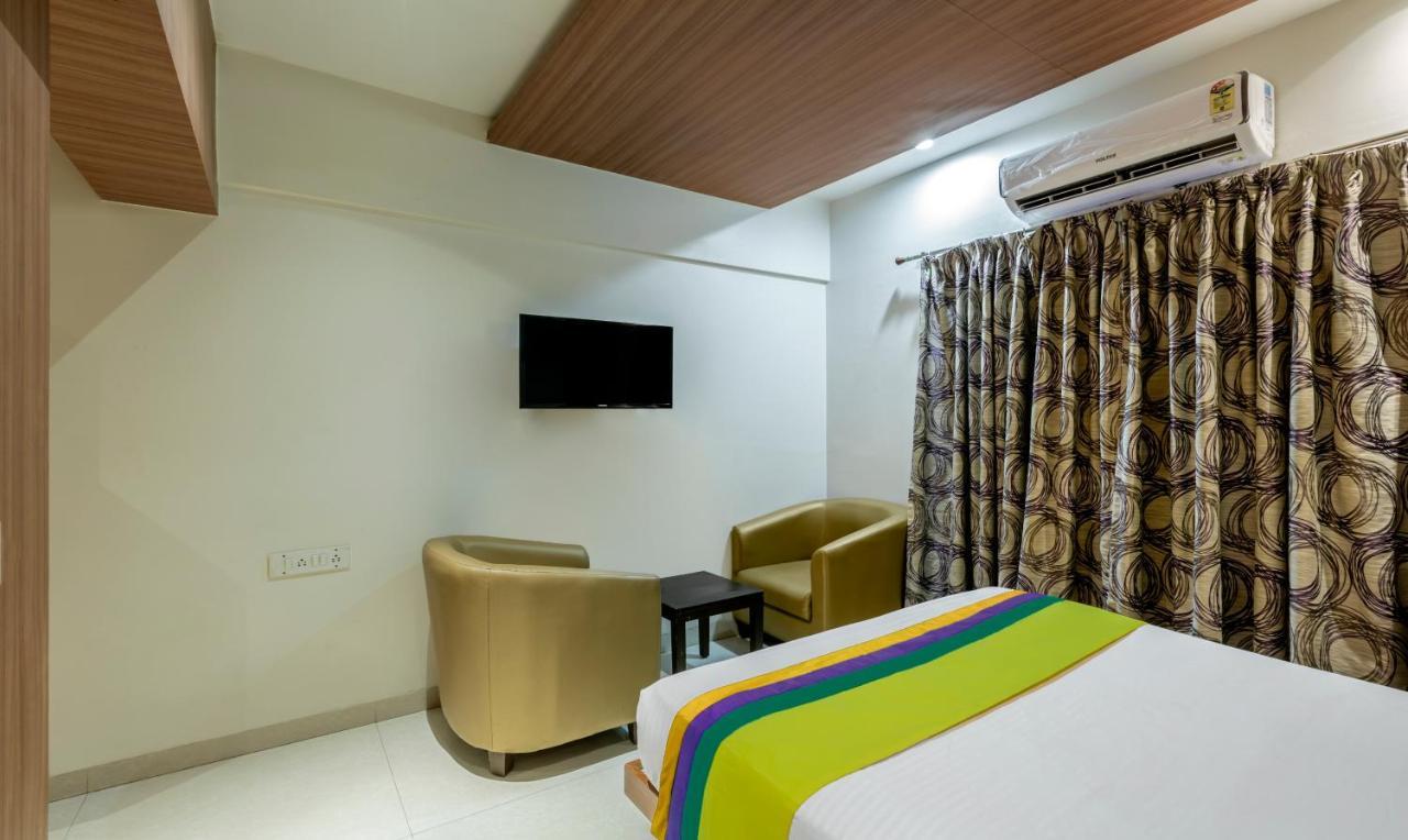 Hotel Smile Hiland Suites 3*