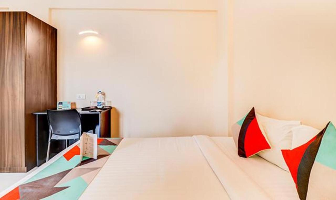 Hotel Fabhotel Bsr Inn, Indiranagar