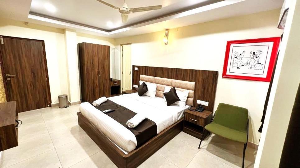 Hotel Ur Residency New Bel Road Bangalore