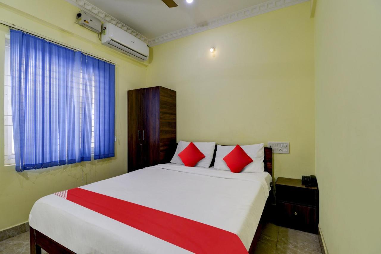 O Royal Comfort Near Cubbon Park 4* Bangalore