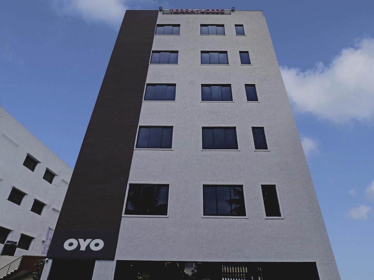 Hotel Townhouse Oak Tierra Woods Manyata Bangalore