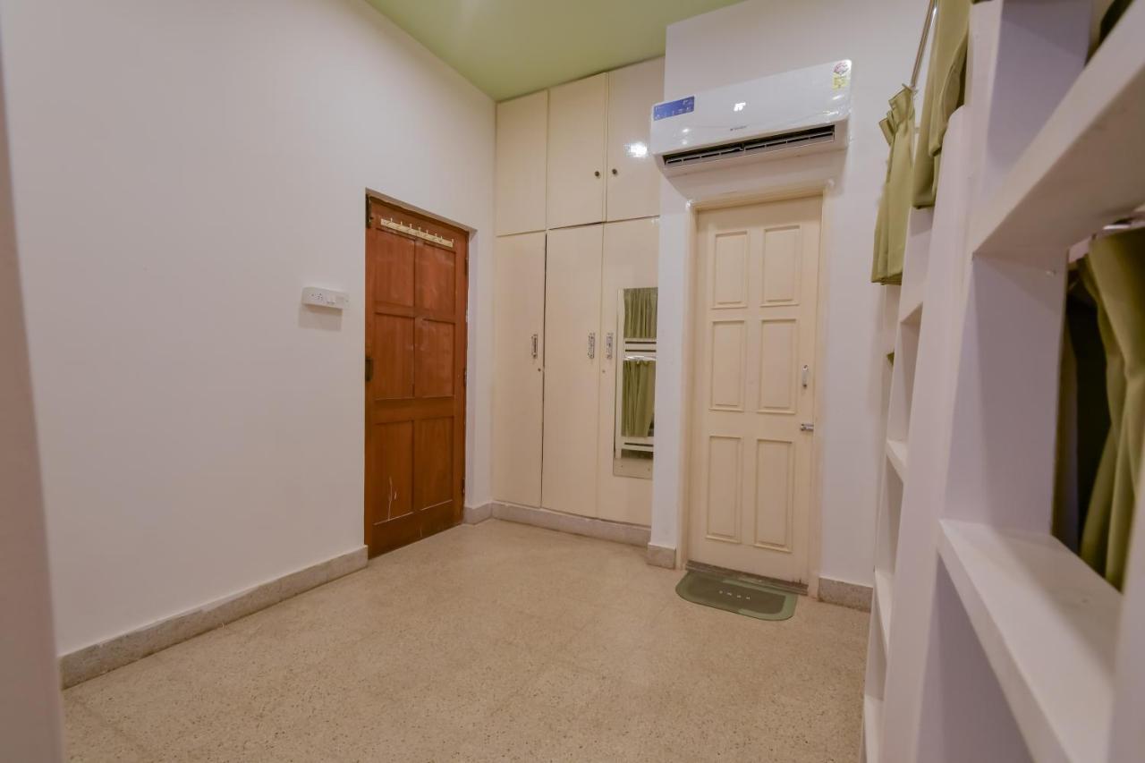 Snore Summore, In Koramangala Albergue