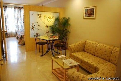 Cross Roads Hotel Bangalore