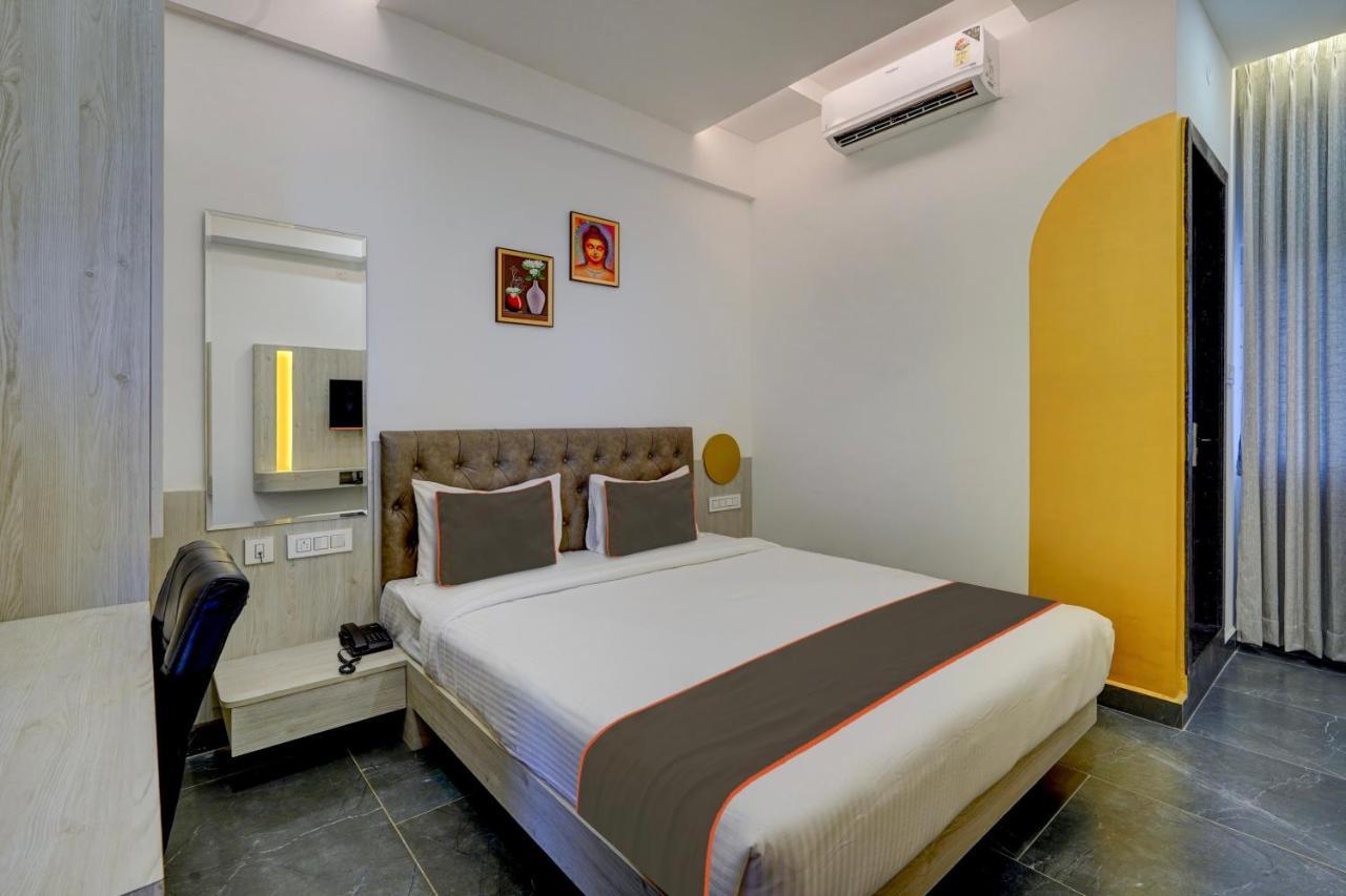 Collection O Silver Key Hotel Bangalore