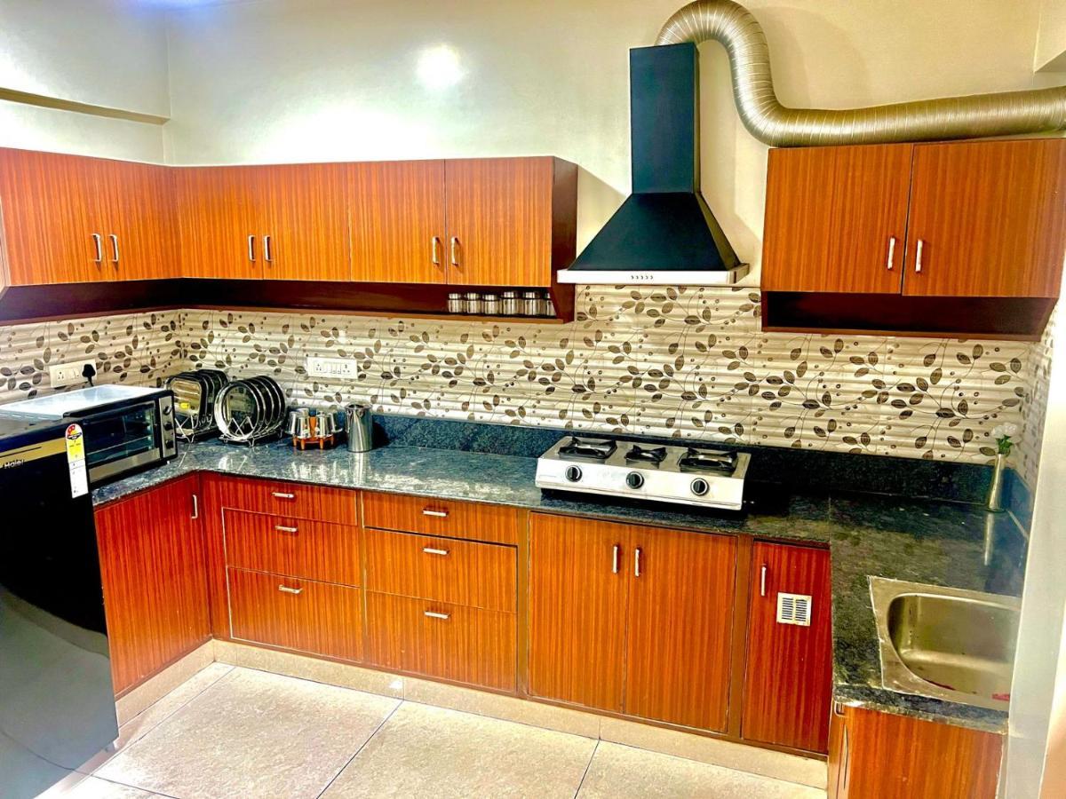 Putta Ganesh Apartment