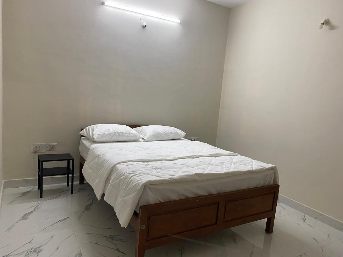Elhanan Transit Bed & Breakfast