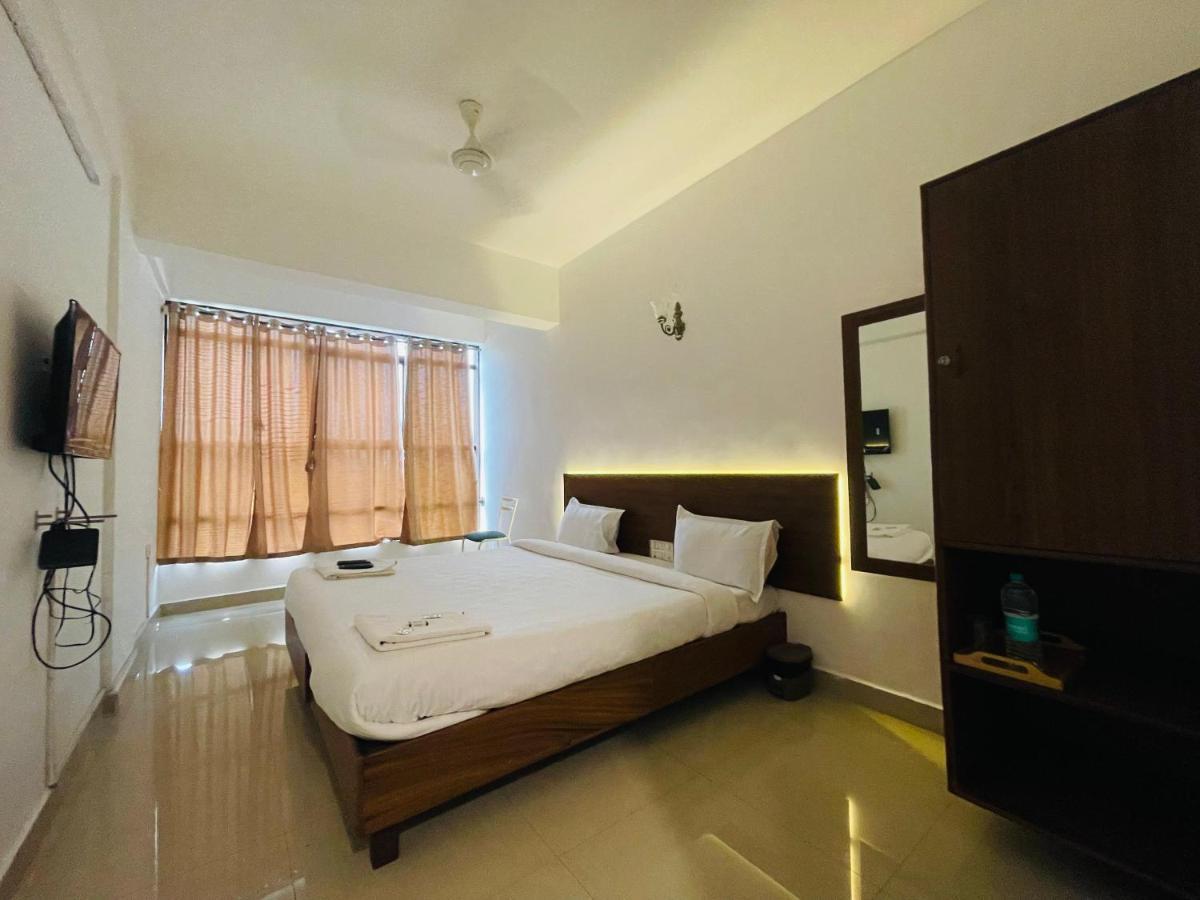 Hotel Zeke Bangalore