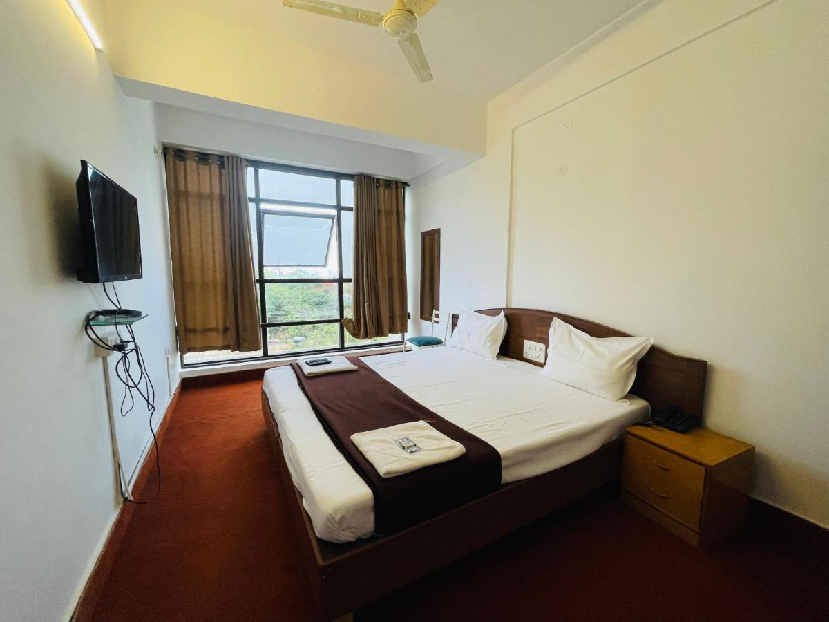 Zeke Hotel Bangalore