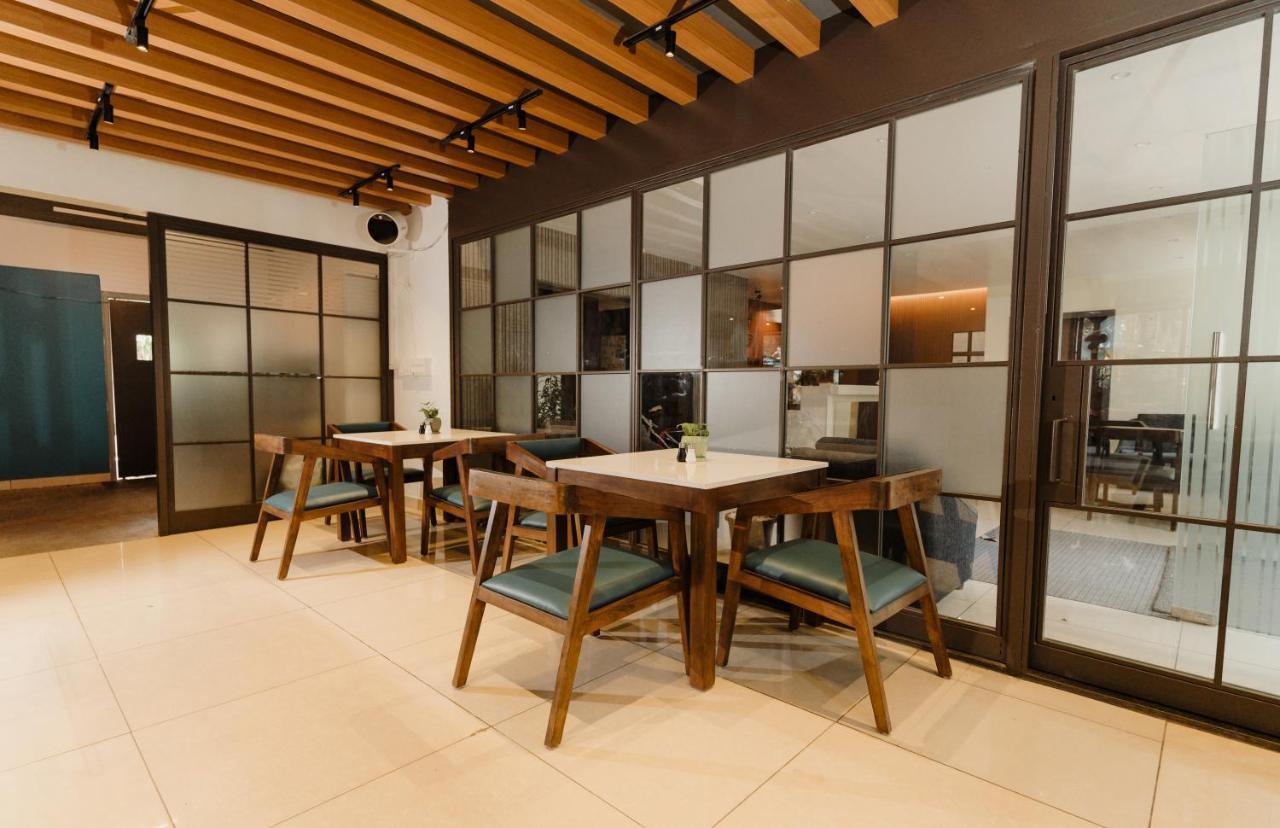 Regal Business Hotel 4*