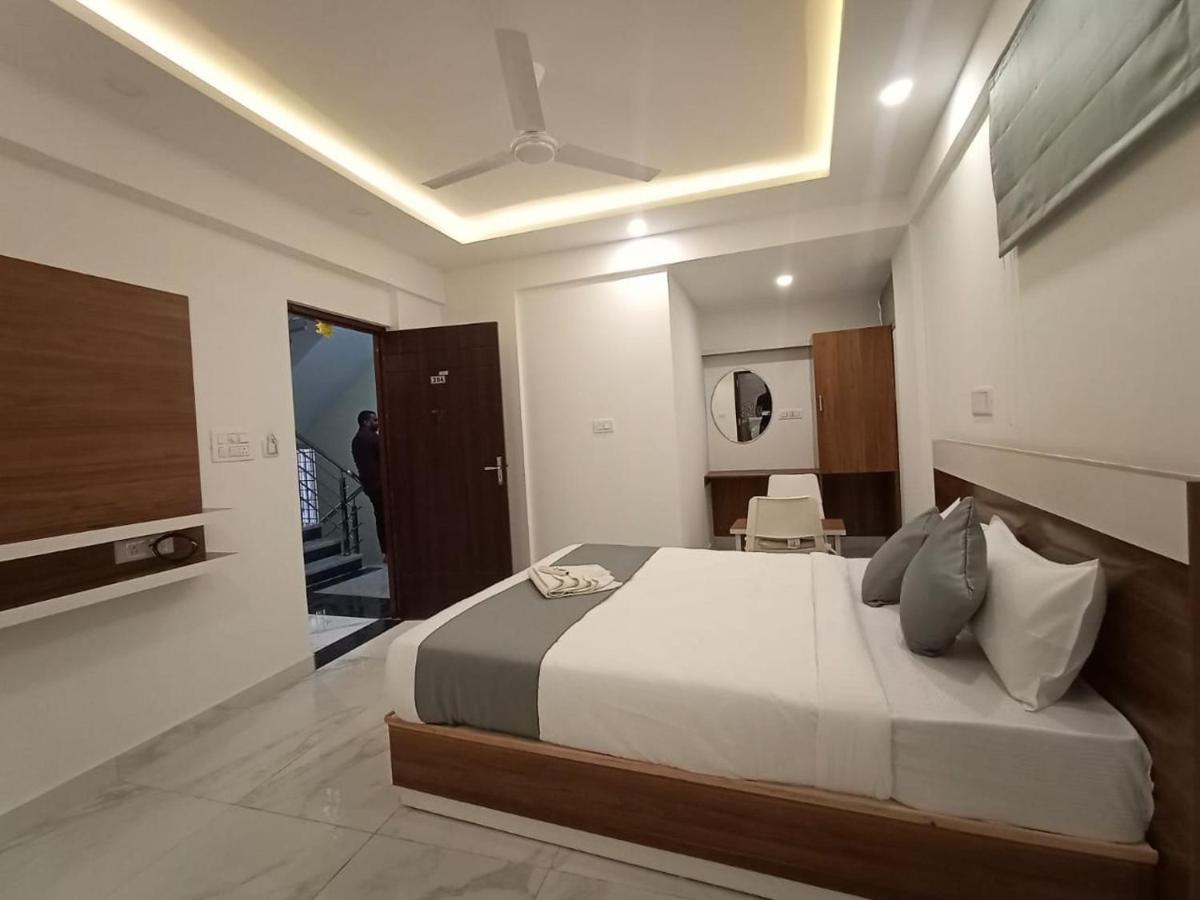Royal N Deluxe Bangalore