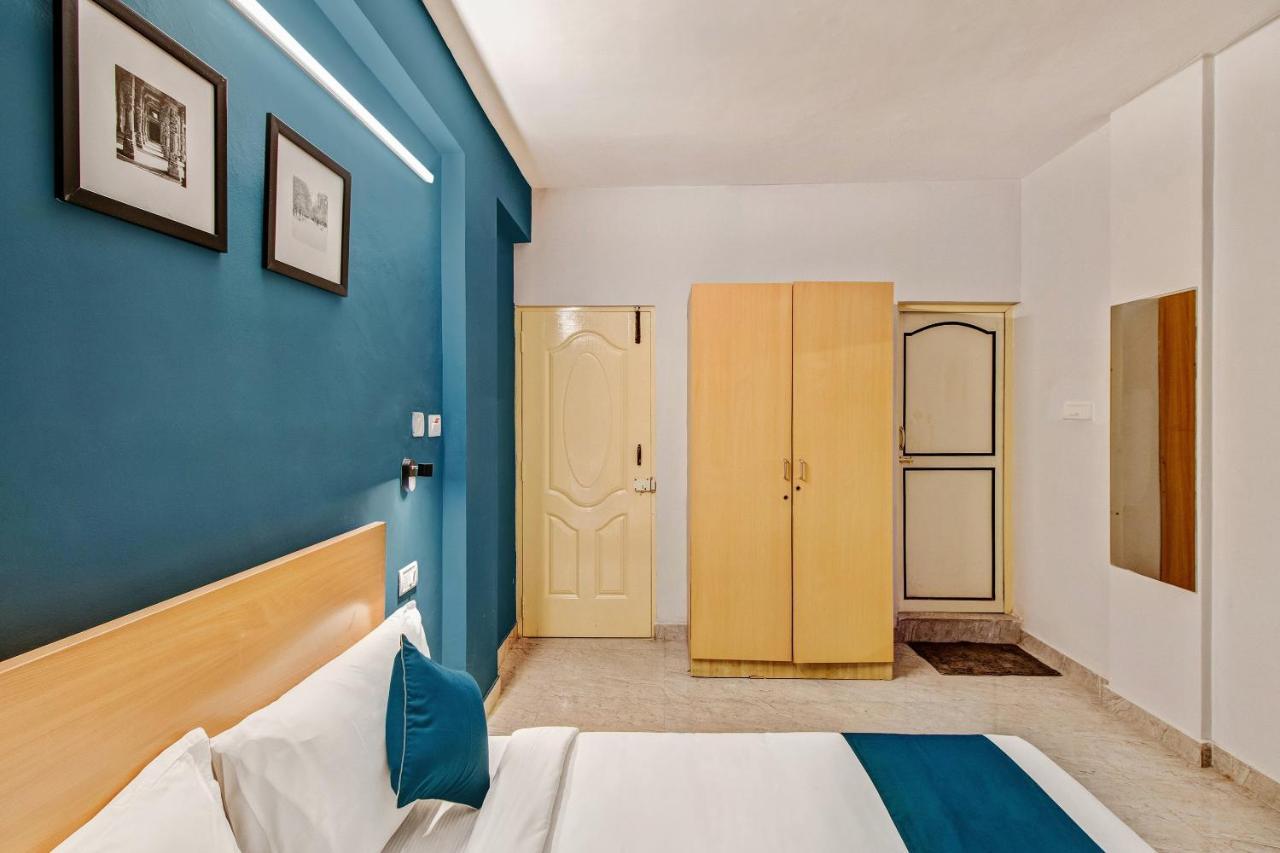 Hotel Collection O Executive Basapura Bangalore