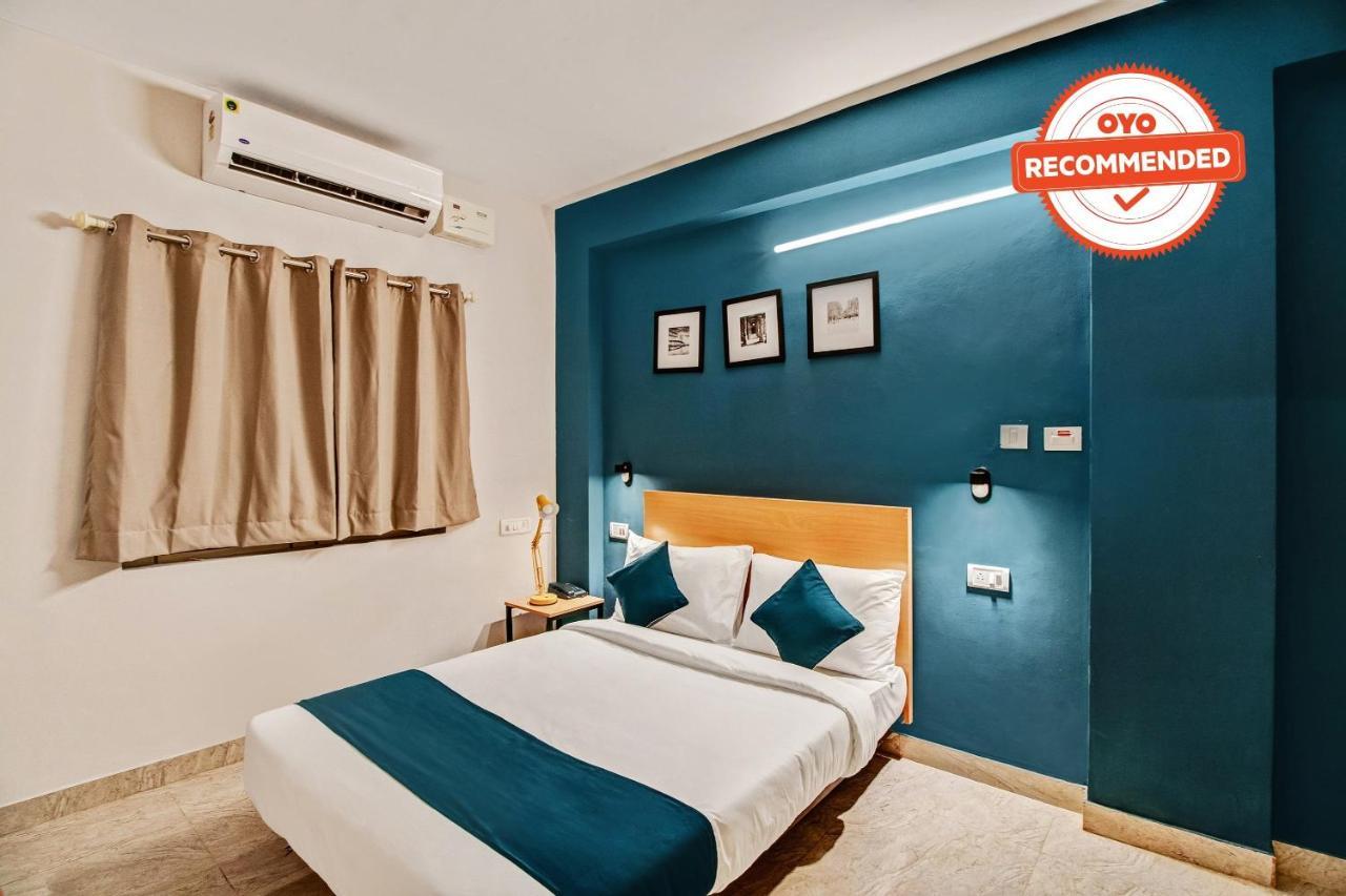 Hotel Collection O Executive Basapura