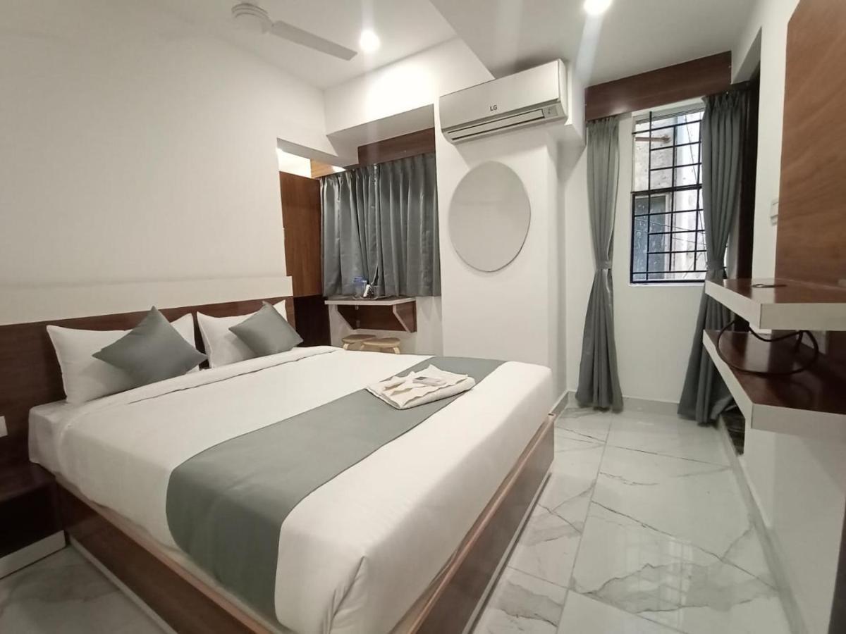 Royal N Deluxe Bangalore
