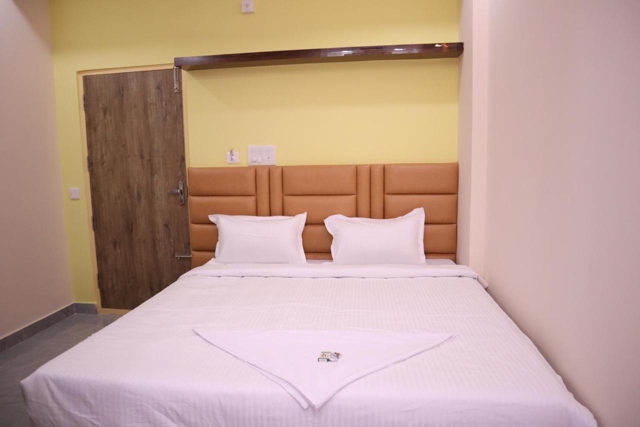 Smilestay Karanji Paradise