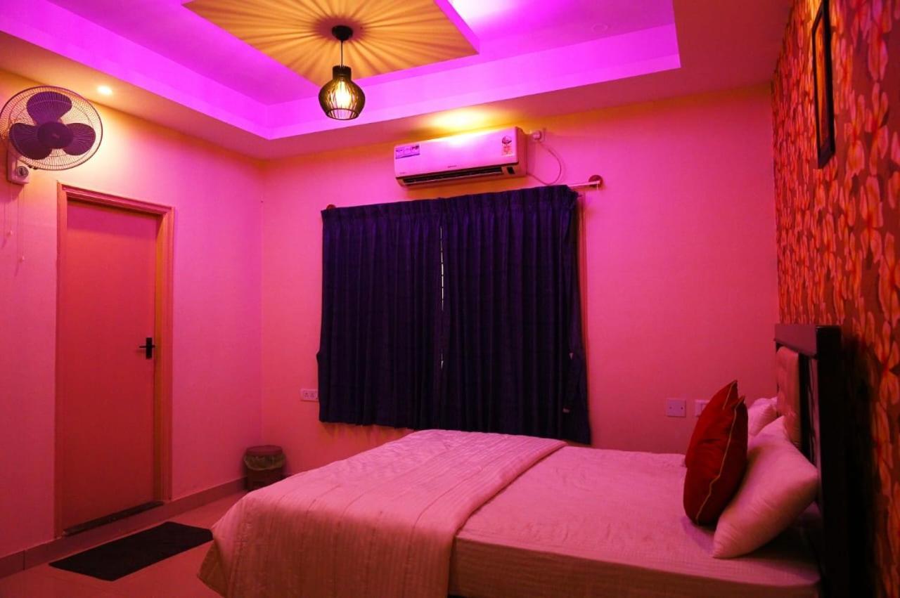 Hotel Urban Adams Service Bangalore