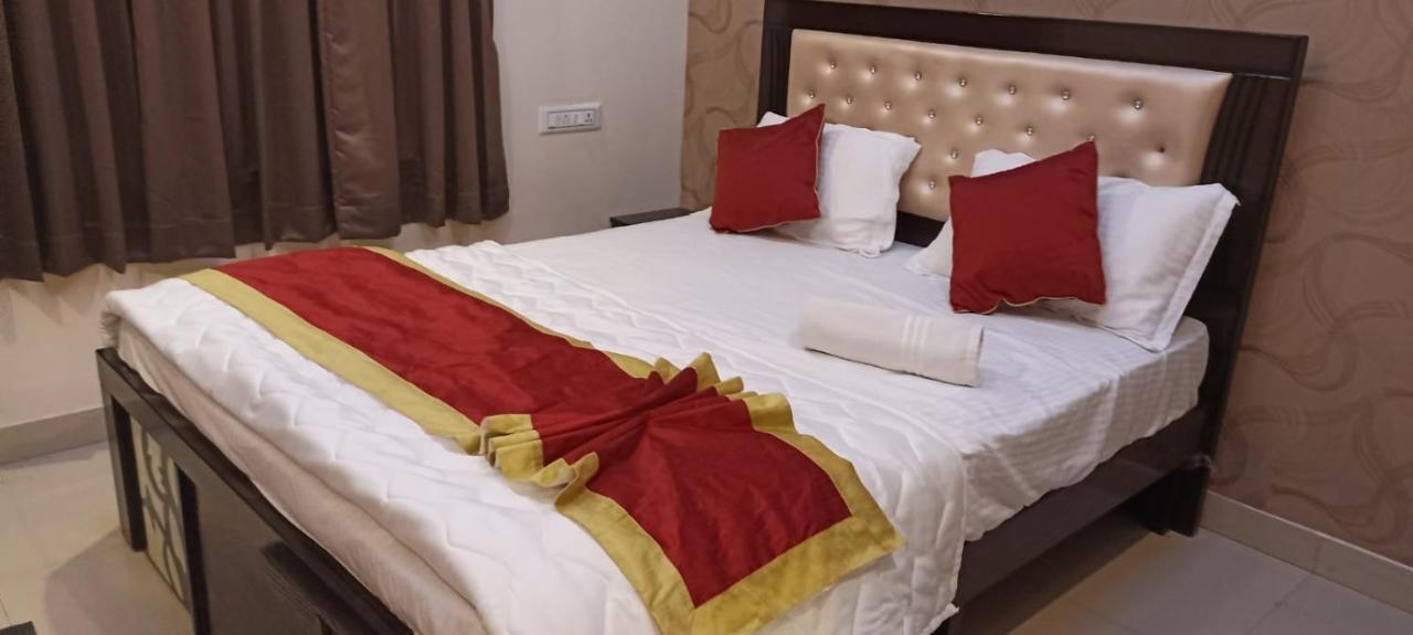 Hotel Urban Adams Service Bangalore
