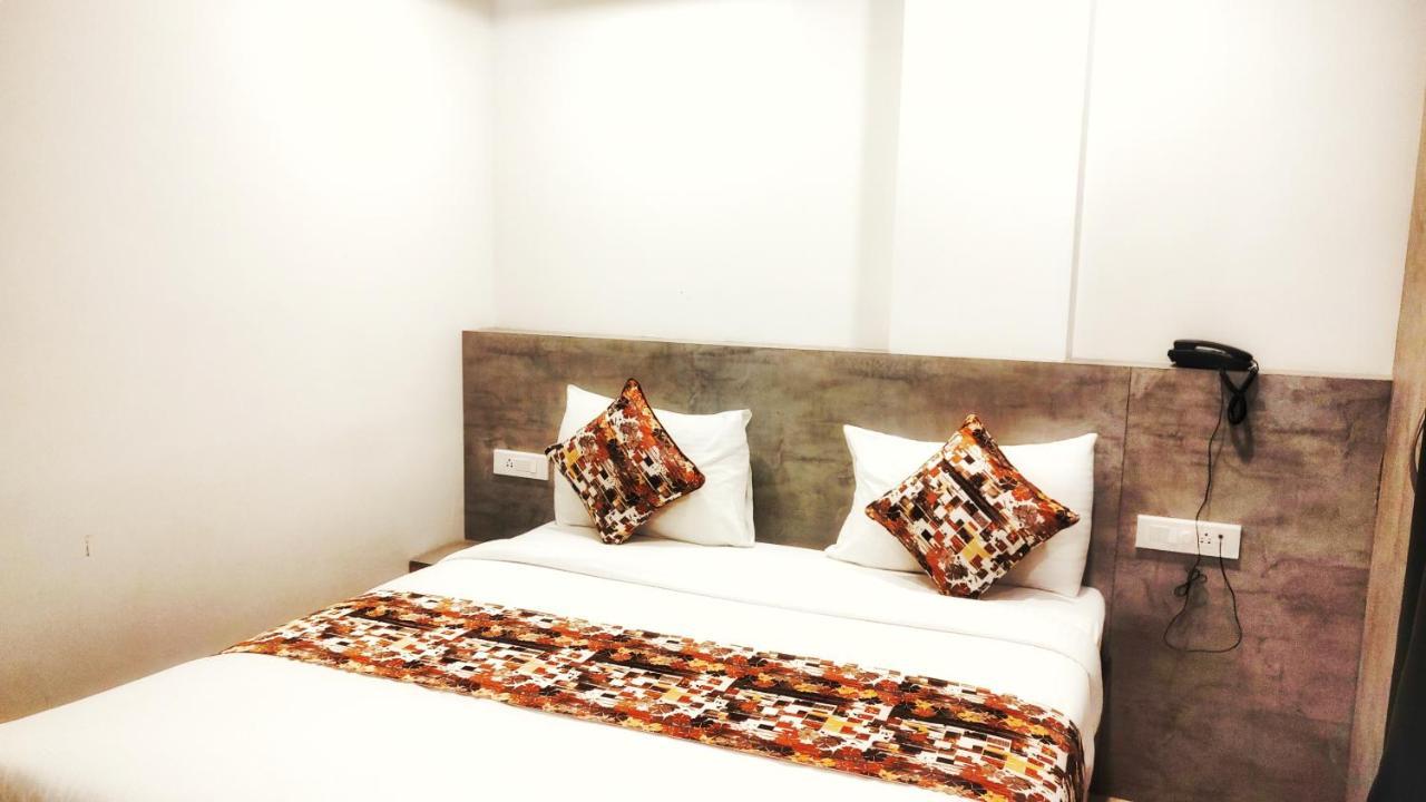 Athasri Marathahalli Hotel