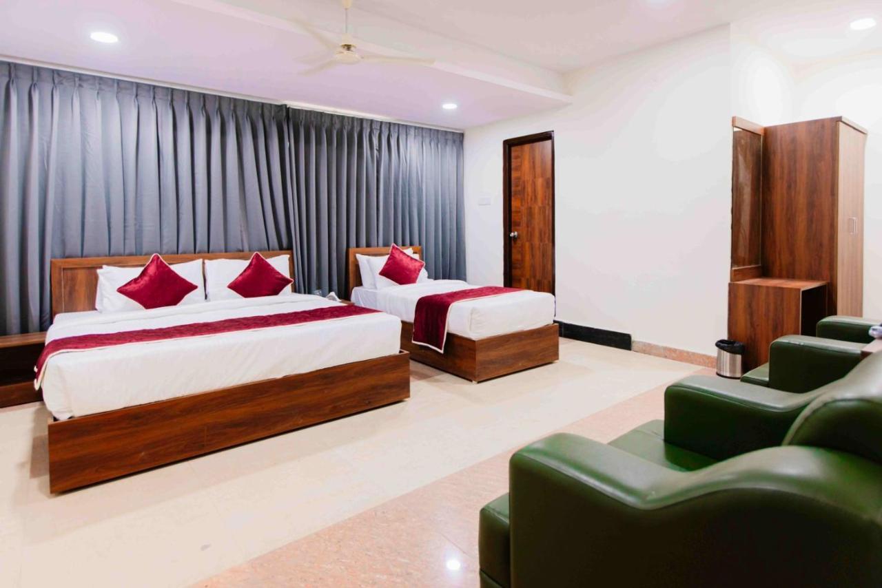 No 7 Grandeur Hotel 2*