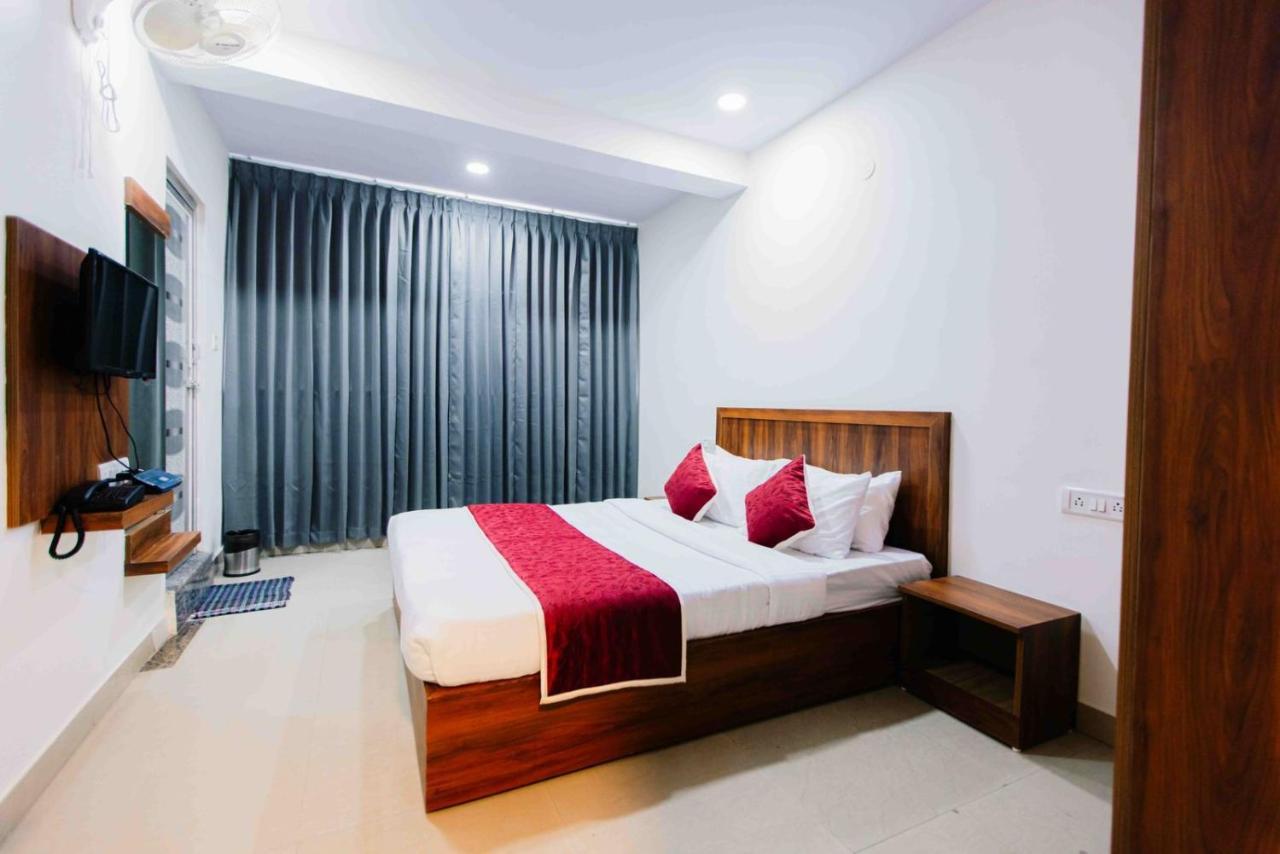 No 7 Grandeur Hotel