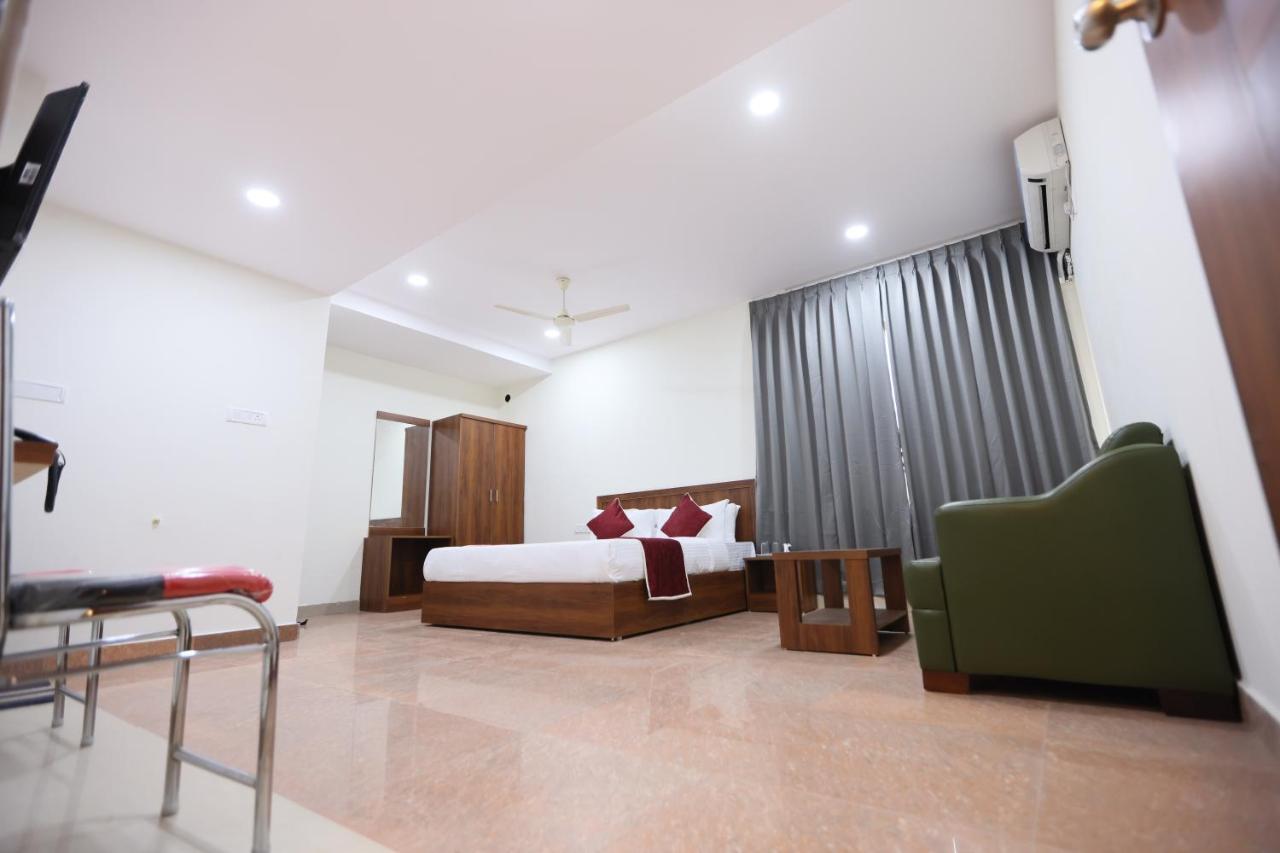 No 7 Grandeur 2* Bangalore