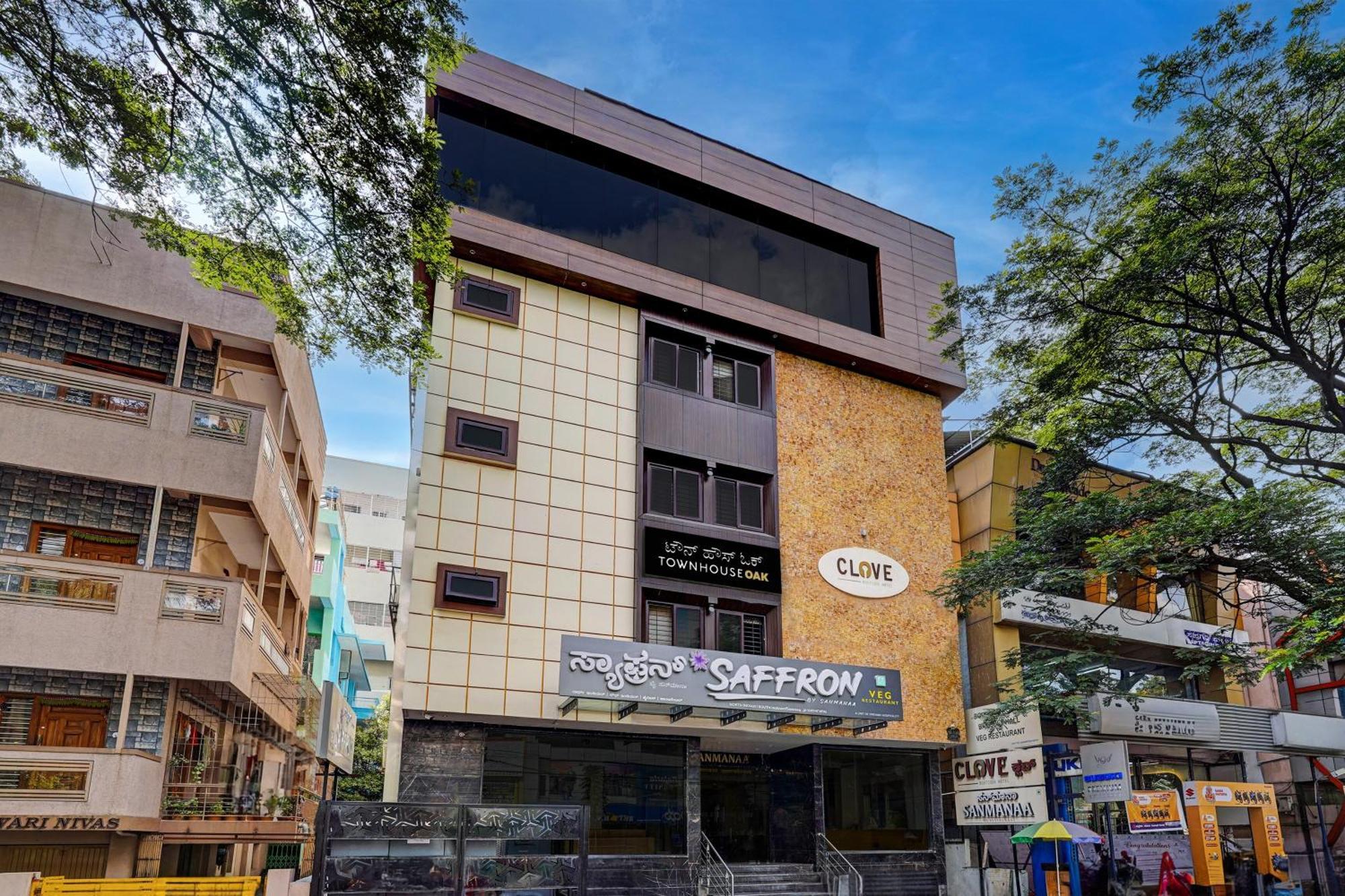 Townhouse Oak Clove Boutique Rajaji Nagar Near Lulu Mall Hotel