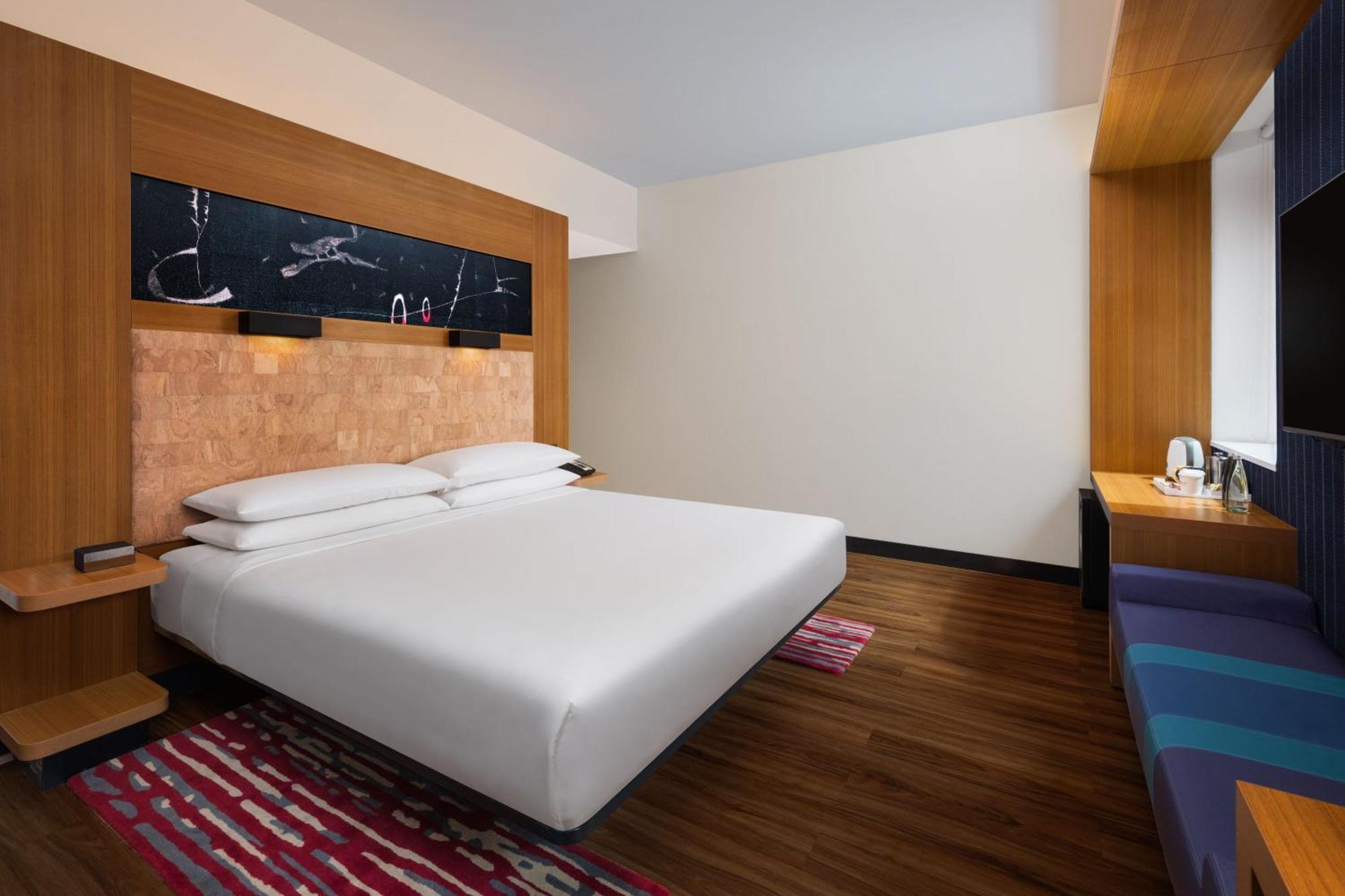 Hotel Aloft Outer Ring Road