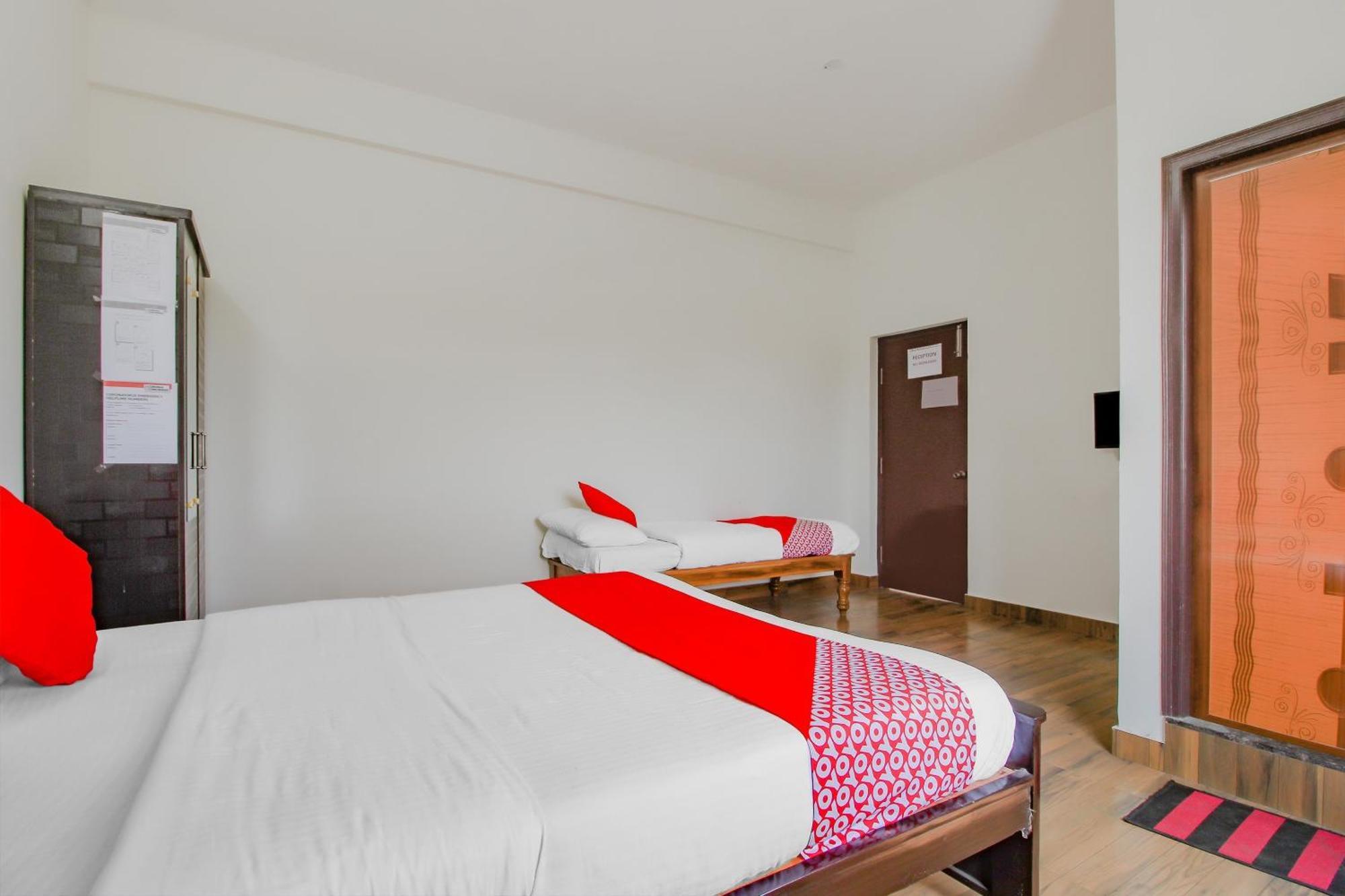 Hotel Collection O Skl Grand 3*