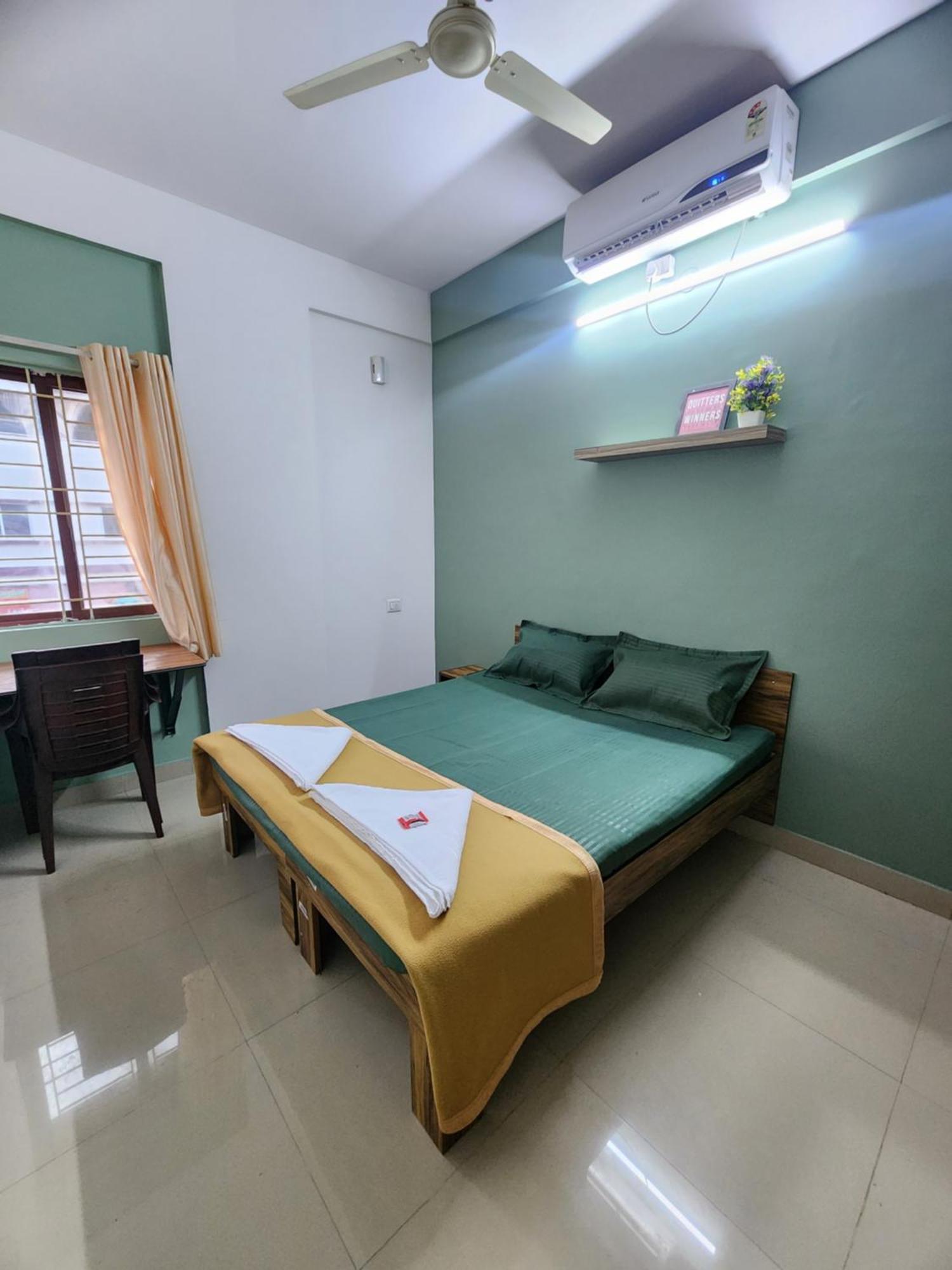 Hotel Squarstay *