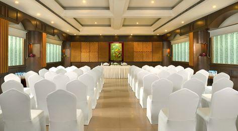 Hotel J P Cordial 3*