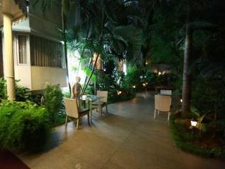 Highgates Hotel Bangalore