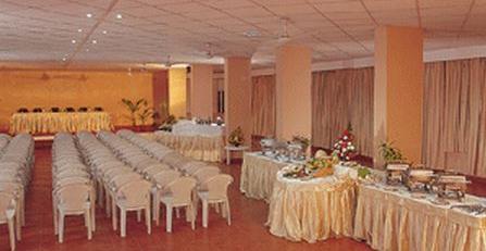 Fabhotel Royale Basant Residency - Gandhinagar 3* Bangalore
