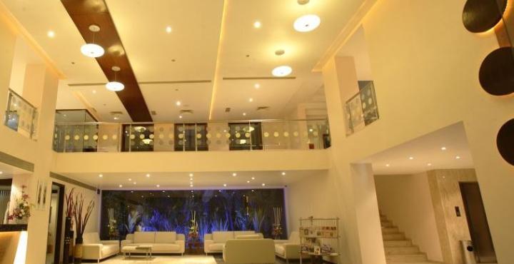 Hotel Citrine
