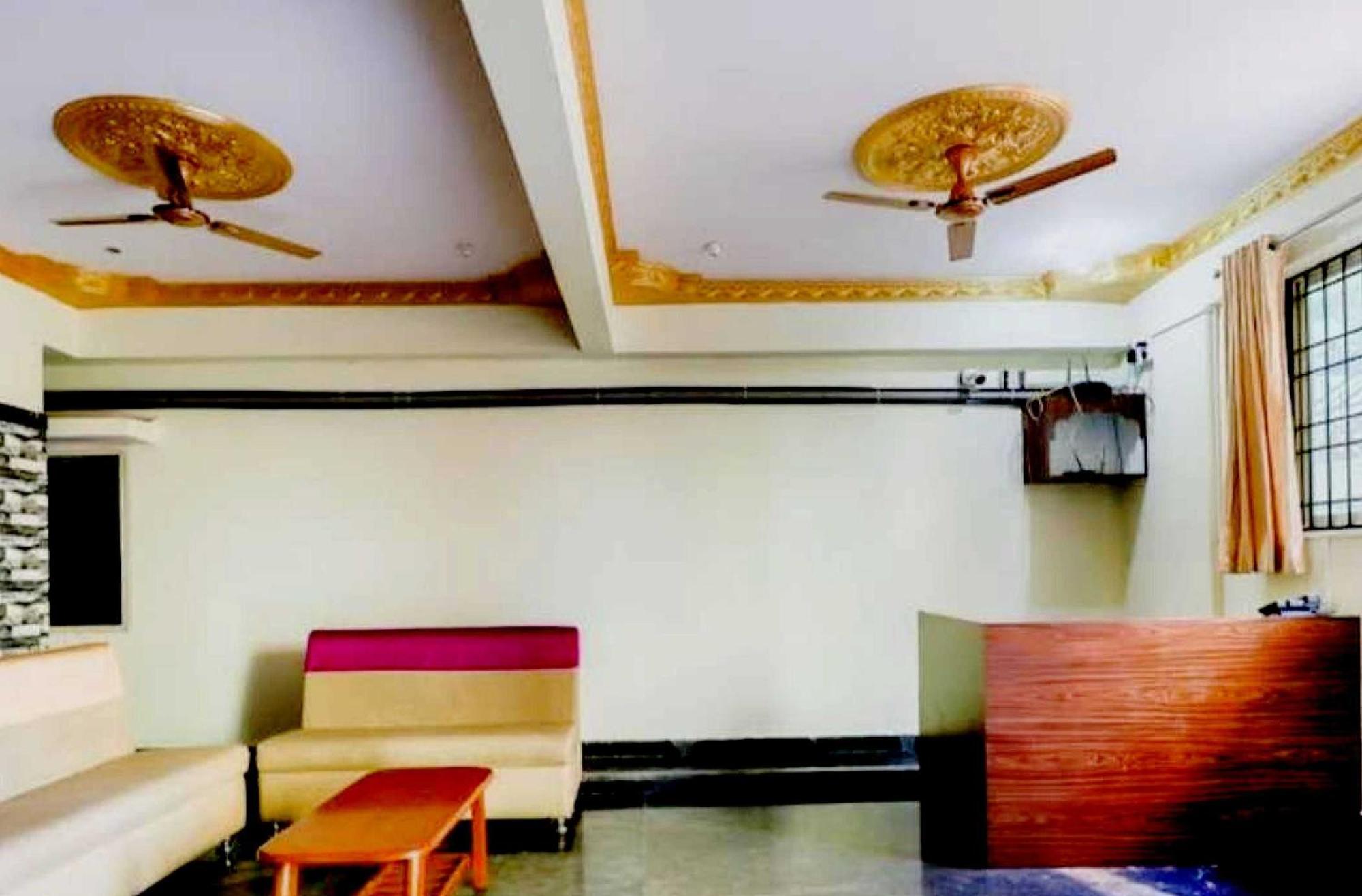 Collection O Emara Galaxy Executive Hotel Bangalore