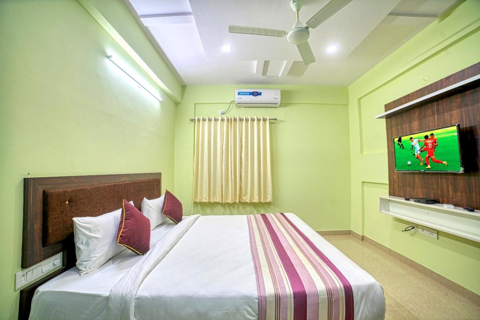 Hotel Redkey Transit Near Airport Bangalore