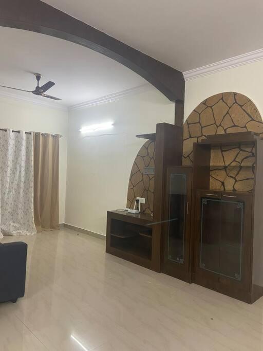 Cozy Vacation Itpl Ktpo Whitefield Bangalore