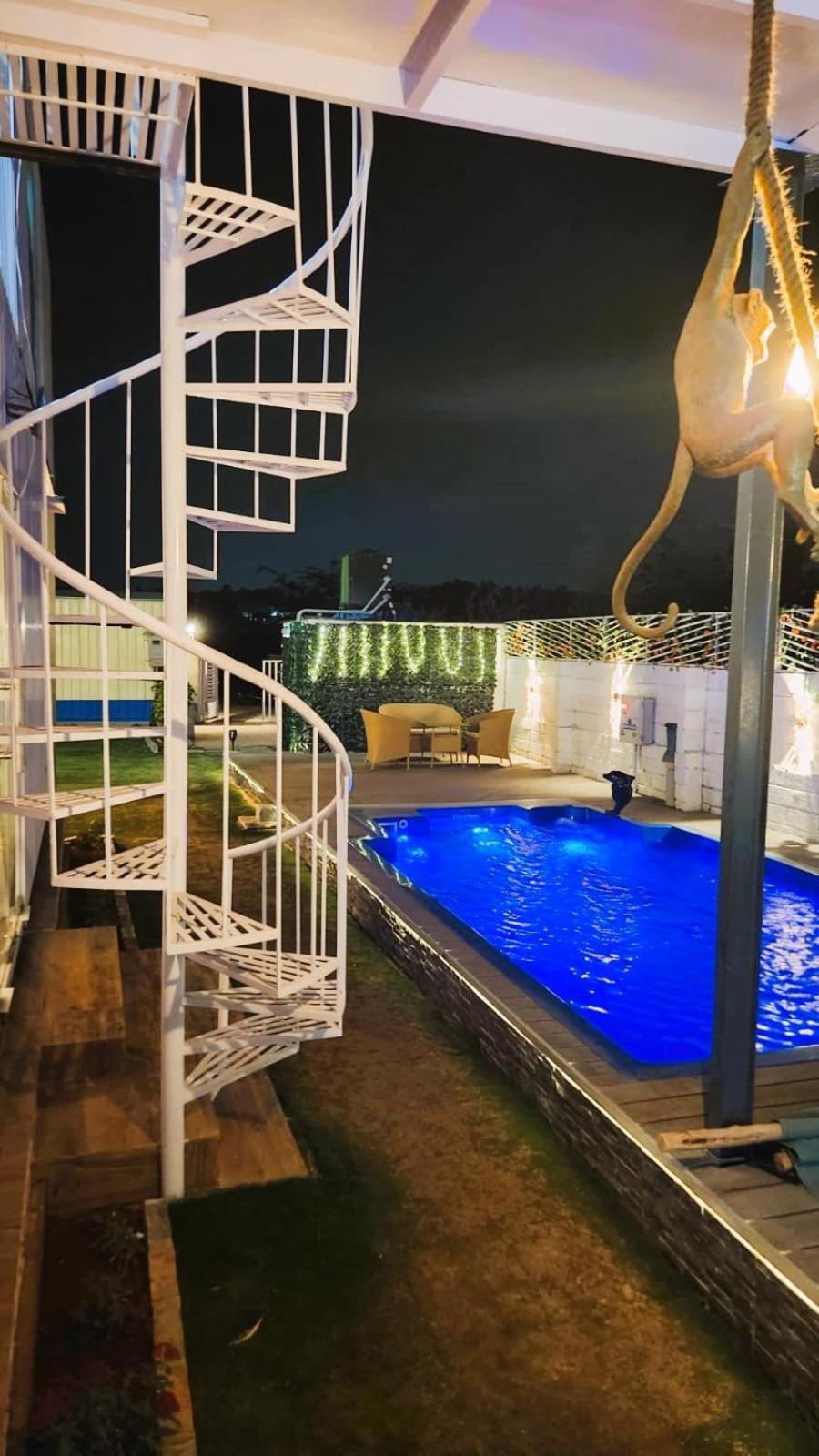 Picnic For With Private Heated Pool & Bbq Holiday home Bangalore