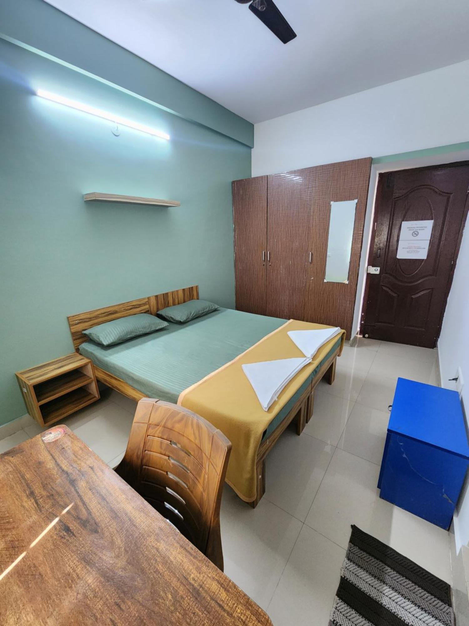 Hotel Squarstay *