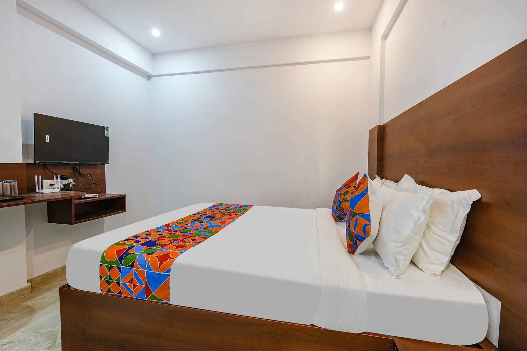Fabhotel Tree - Airport Road Hotel Bangalore