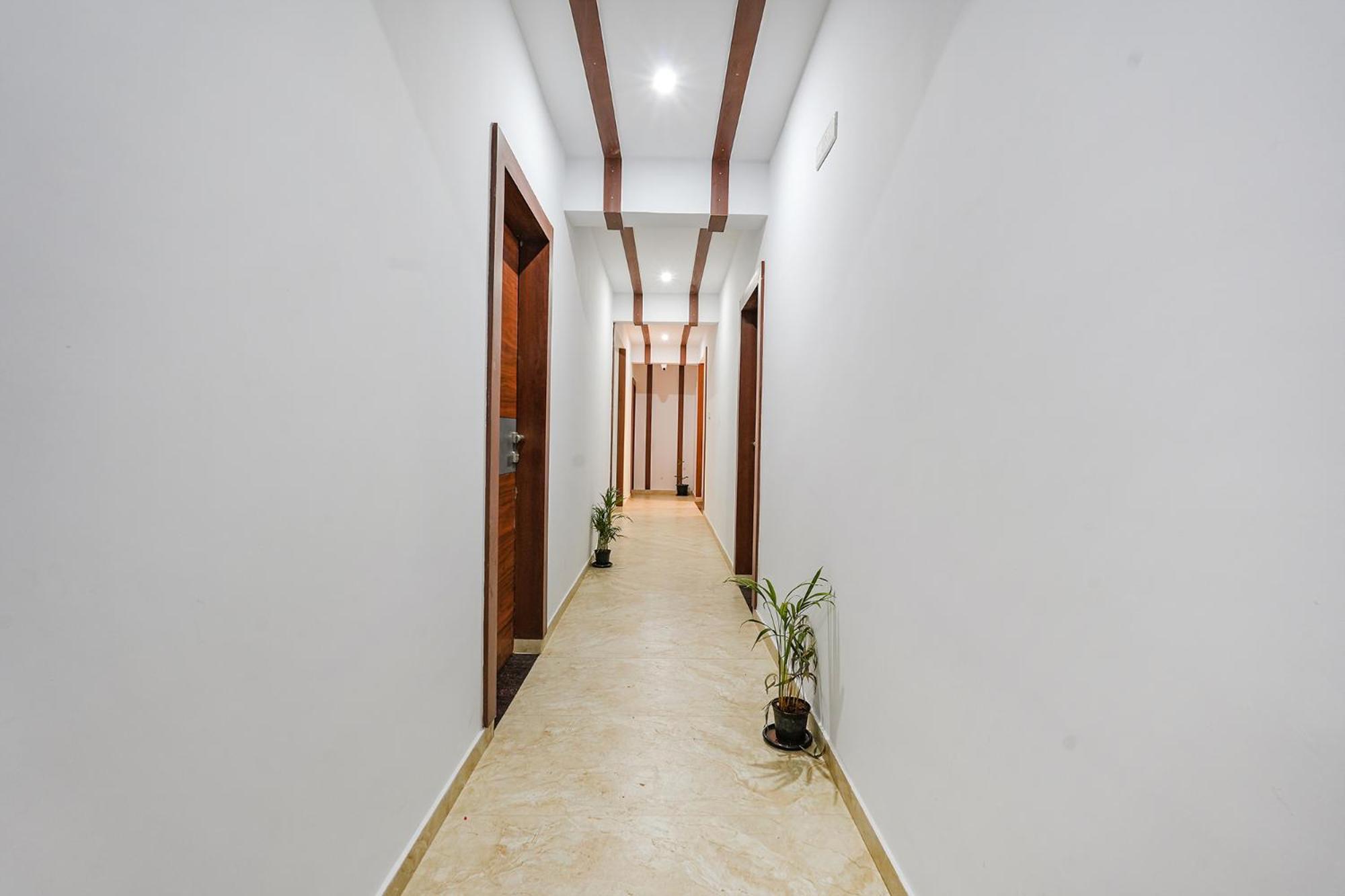 Fabhotel Tree - Airport Road
