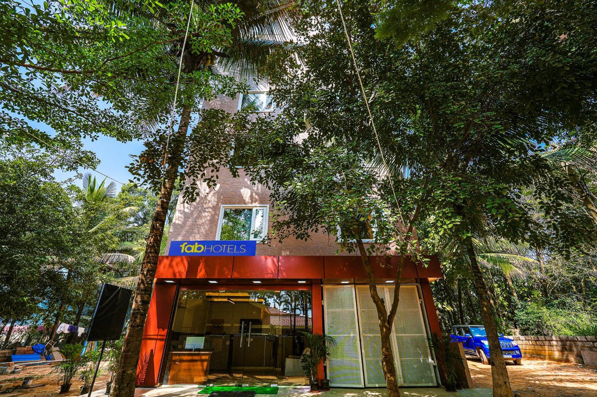Fabhotel Tree - Airport Road 3* Bangalore