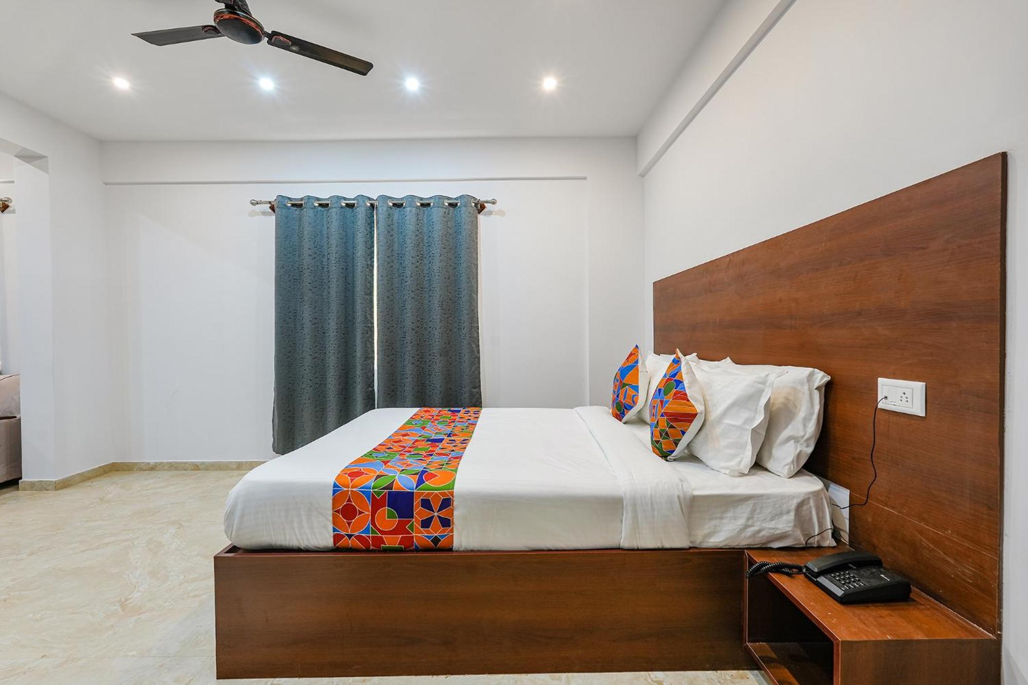 Hotel Fabhotel Tree - Airport Road 3*