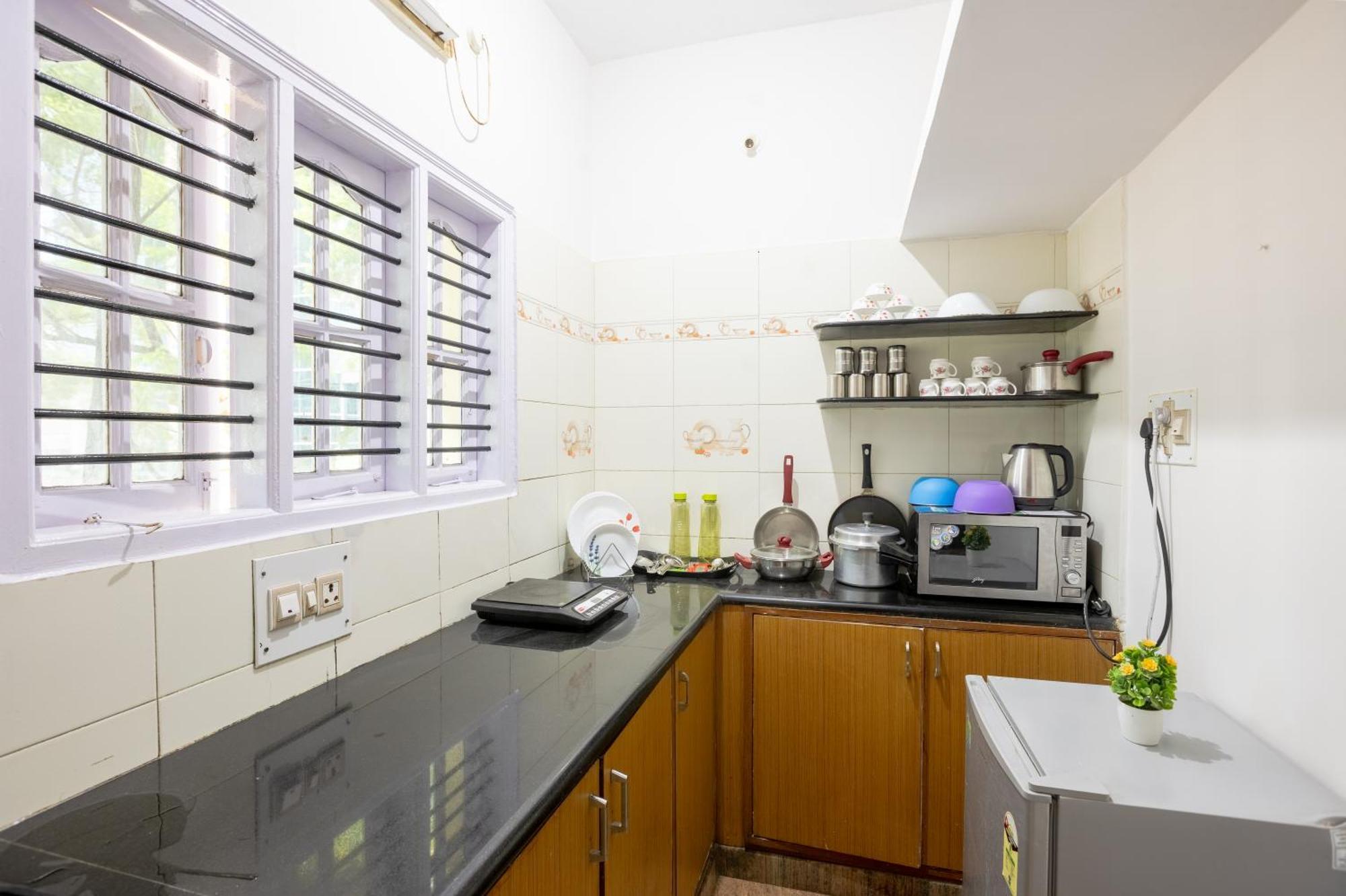 Shree Miththam Apartment *