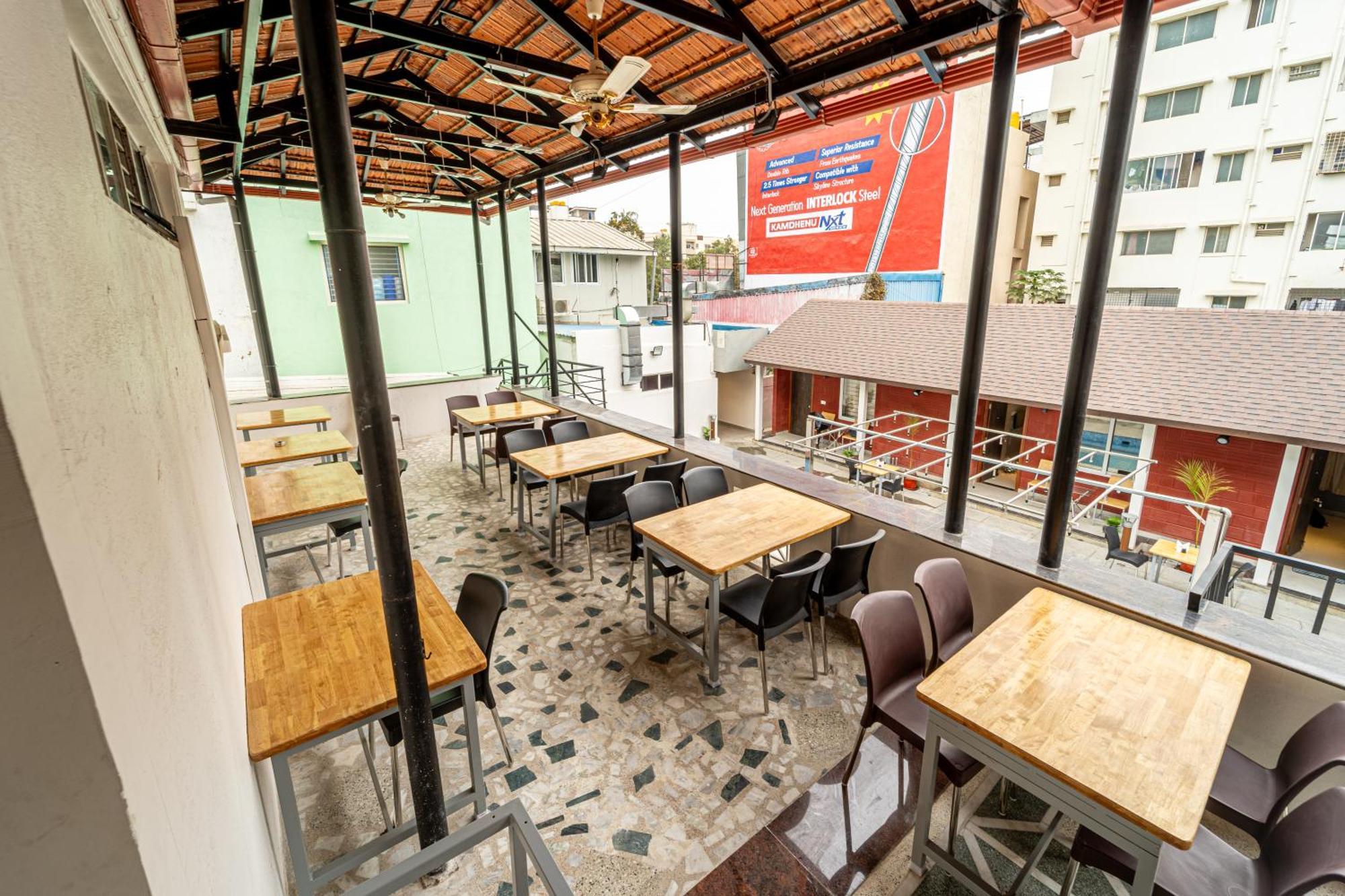 Hotel Seasons - Hbr 3*