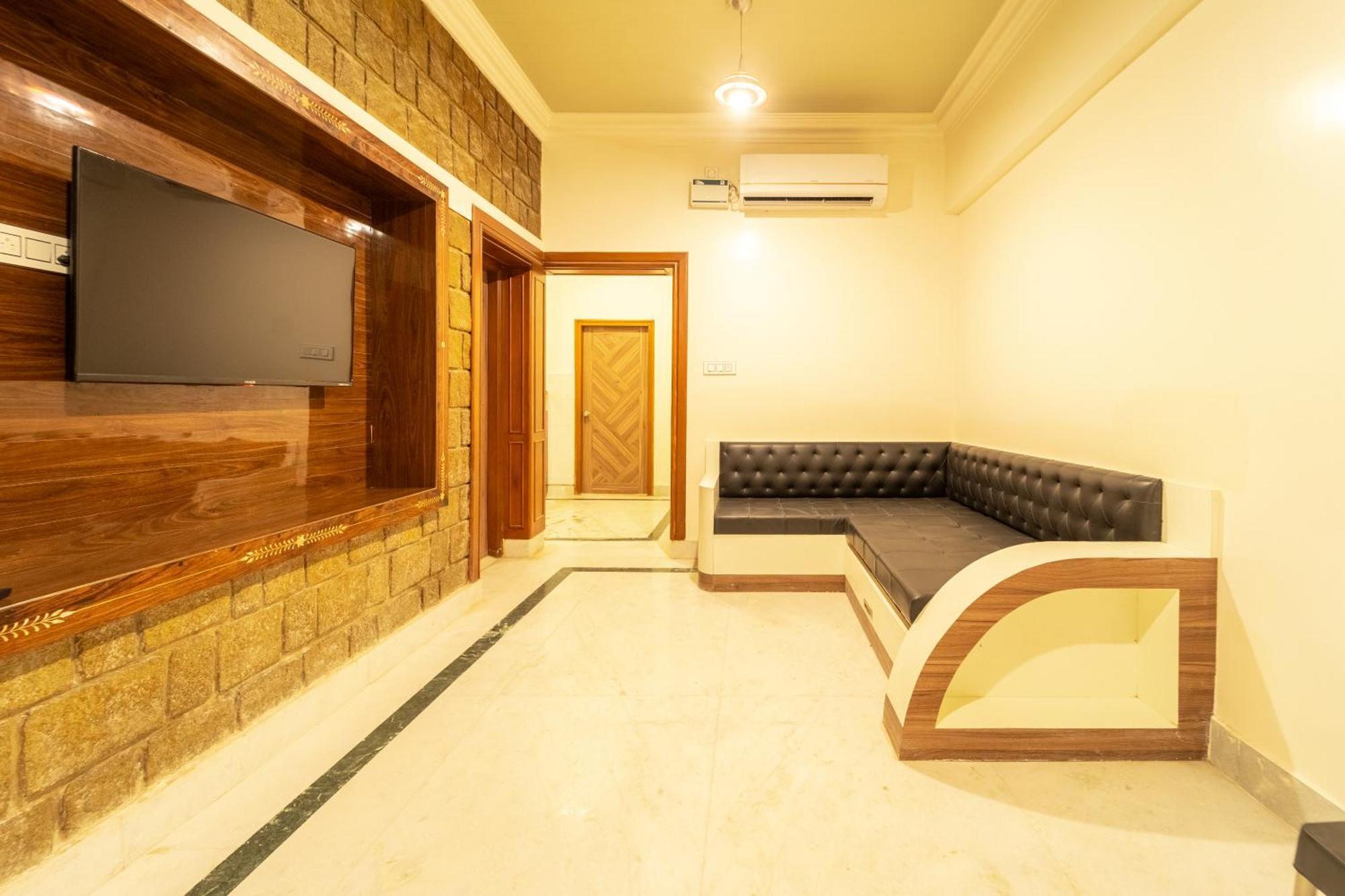 Hotel Seasons - Hbr Bangalore